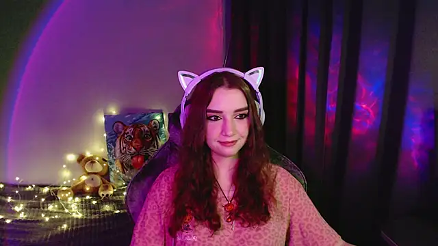 Celia Sensual  online show from July 15, 2026, 8:05 pm