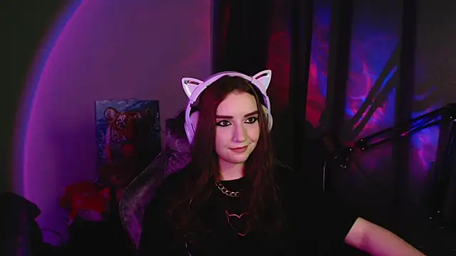 Celia Sensual  online show from June 15, 2026, 8:30 pm