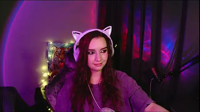 Celia Sensual  online show from May 25, 2026, 8:40 pm
