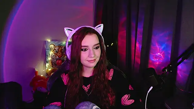 Celia Sensual  online show from June 4, 2026, 7:51 pm
