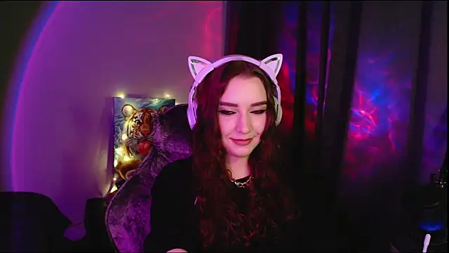 Celia Sensual  online show from May 26, 2026, 8:18 pm