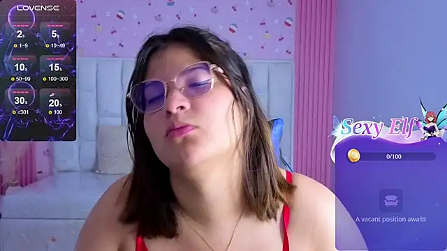 lucero s1 online show from June 11, 2026, 3:14 am