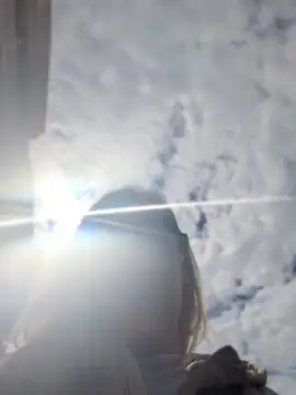 Snapshot of ManuelaX chatting on March 7, 2026, 12:21 pm ManuelaX online show from March 7, 2026, 12:21 pm