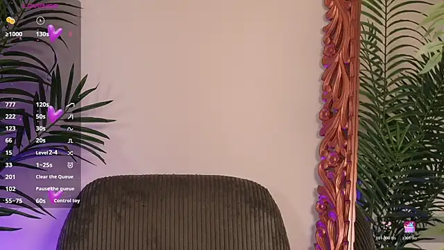 SoyJuliana 19 online show from July 31, 2026, 12:26 pm