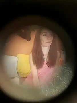 Snapshot of angeleclara@xh chatting on November 13, 2025, 3:27 pm angeleclaraxh online show from November 13, 2025, 3:27 pm