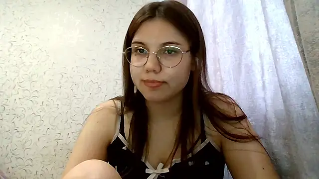 Aurora Breeze online show from July 10, 2026, 11:10 am