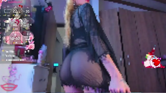 SkyeGabbyRose online show from July 12, 2026, 11:05 pm