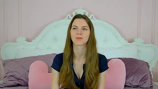 AmaliaLima online show from June 18, 2026, 4:33 am
