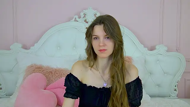 AmaliaLima online show from July 12, 2026, 4:24 am