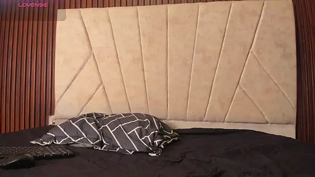 choco dick  online show from March 14, 2026, 7:53 pm