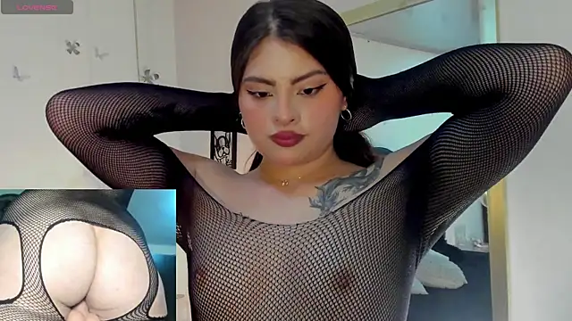 i Raven online show from April 20, 2026, 9:27 pm