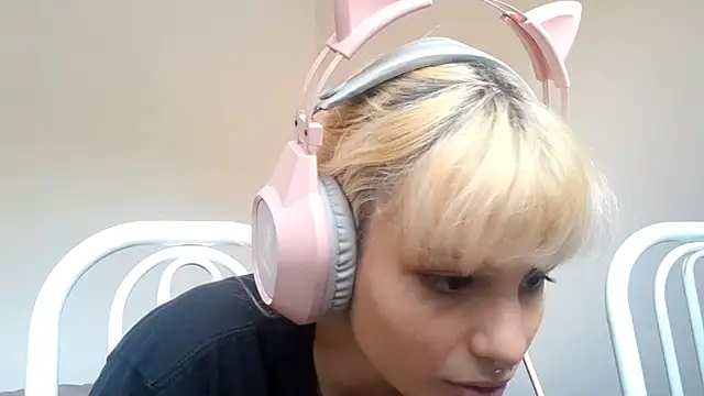 Snapshot of JustinCerqueira chatting on March 18, 2026, 4:08 pm JustinCerqueira online show from March 18, 2026, 4:08 pm