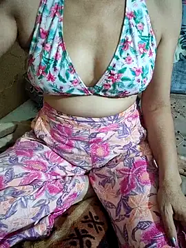 lovely 0078 online show from March 11, 2026, 1:05 pm