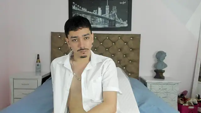 finn jackson online show from April 24, 2026, 7:38 pm