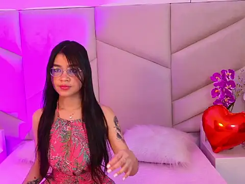 OliviaDiaz online show from March 13, 2026, 7:41 pm