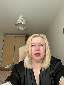 JanieLight53 online show from July 11, 2026, 1:55 pm