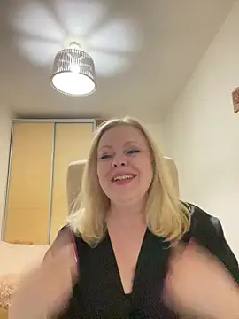 JanieLight53 online show from July 18, 2026, 7:00 pm