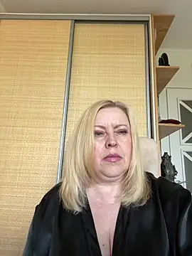 JanieLight53 online show from July 29, 2026, 1:54 pm