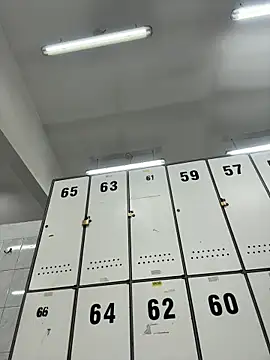 Cr1sXPorn online show from May 7, 2026, 10:57 pm