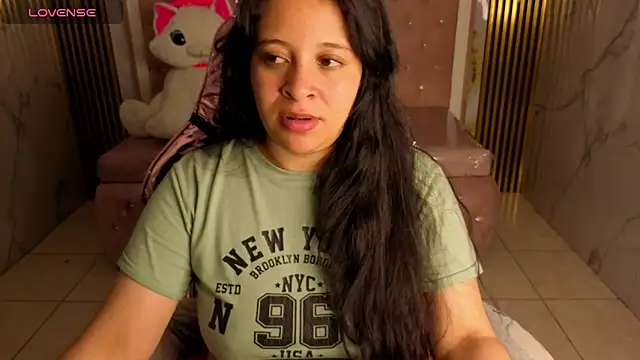 Snapshot of sara_tellez_s chatting on May 31, 2026, 3:12 am sara tellez s online show from May 31, 2026, 3:12 am