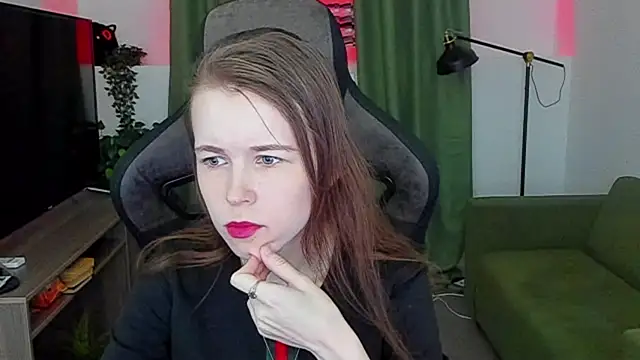 AriaGracen online show from March 13, 2026, 11:26 am