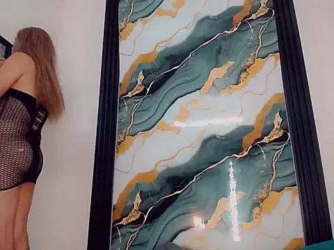 bianca dream  online show from March 29, 2026, 7:48 pm