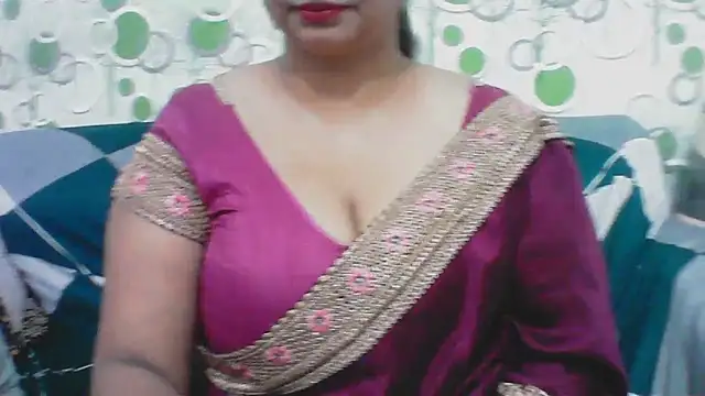 Snapshot of hard_to_do__ chatting on June 9, 2026, 5:25 pm hard to do online show from June 9, 2026, 5:25 pm