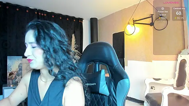 Vicky Angeel online show from June 18, 2026, 4:11 am