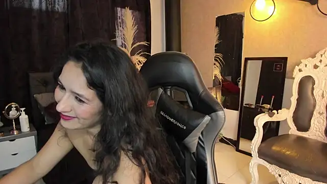 Vicky Angeel online show from July 12, 2026, 4:41 pm