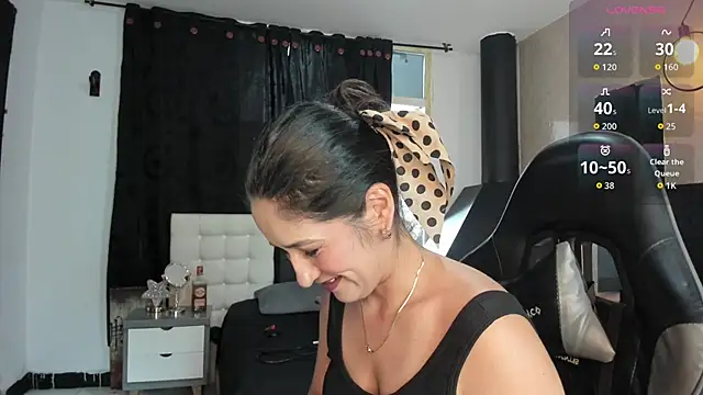 Vicky Angeel online show from July 1, 2026, 6:41 pm