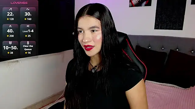 Victoria Rous online show from March 8, 2026, 4:43 pm