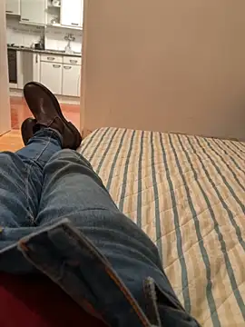 Snapshot of angeldeseo chatting on March 8, 2026, 6:55 pm angeldeseo online show from March 8, 2026, 6:55 pm