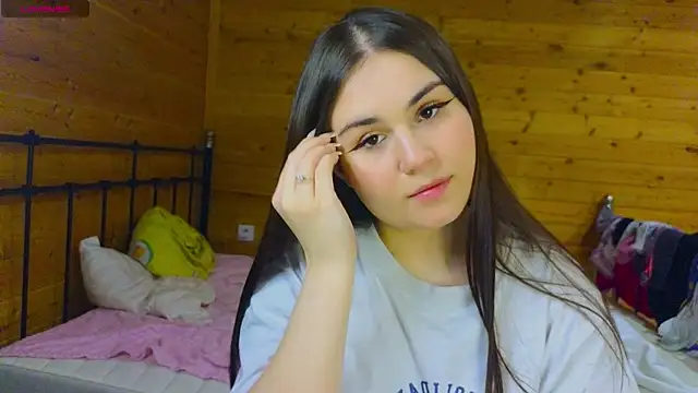 LucyMur online show from March 31, 2026, 3:14 pm