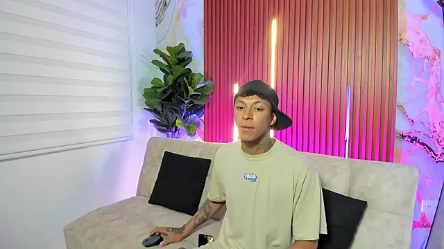 Jonathan Guzman  online show from March 16, 2026, 3:03 am