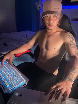 AngelLatinBoy online show from March 12, 2026, 5:50 pm