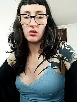 Snapshot of VelvetVal_ chatting on March 19, 2026, 6:52 pm VelvetVal online show from March 19, 2026, 6:52 pm