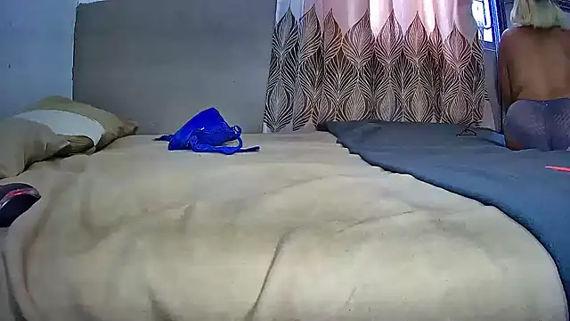 DirtyMelo online show from April 11, 2026, 7:56 am