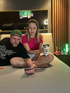 analloversbr online show from April 12, 2026, 4:27 am