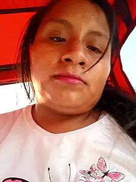 Snapshot of lunaxxx24 chatting on March 21, 2026, 10:57 pm lunaxxx24 online show from March 21, 2026, 10:57 pm