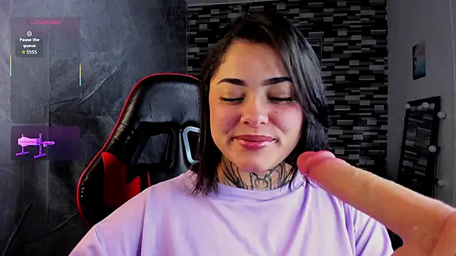 Snapshot of Sophiia_cherry chatting on March 16, 2026, 5:26 pm Sophiia cherry online show from March 16, 2026, 5:26 pm