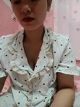 Milk-mlen037 online show from July 11, 2026, 1:22 pm