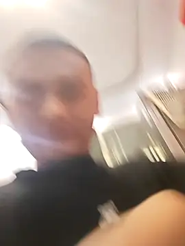 xiaocui06 online show from March 13, 2026, 11:04 am