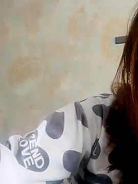 Snapshot of Fati-180 chatting on March 21, 2026, 2:10 pm Fati-180 online show from March 21, 2026, 2:10 pm