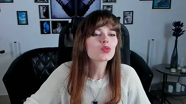 RoseWest online show from April 5, 2026, 10:55 am