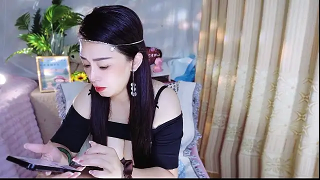 Qingxin309 online show from May 8, 2026, 4:44 pm
