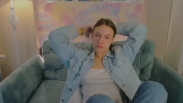 MirageAnn online show from April 18, 2026, 9:55 am