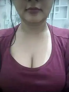 Snapshot of Chandrika_Yadav chatting on July 3, 2026, 6:42 am Chandrika Yadav online show from July 3, 2026, 6:42 am