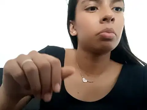 FloriaLuinstra online show from March 11, 2026, 2:55 pm