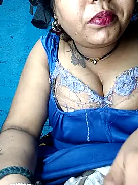 Snapshot of Delhi_Patola chatting on August 2, 2026, 8:06 pm Delhi Patola online show from August 2, 2026, 8:06 pm