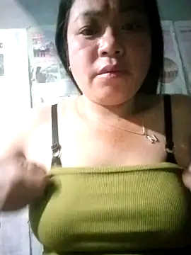 Snapshot of Min-in chatting on June 14, 2026, 8:10 pm Min-in online show from June 14, 2026, 8:10 pm
